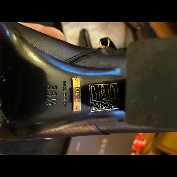 Gucci Side Buckle Leather Ankle Boot - Picture 3 of 3